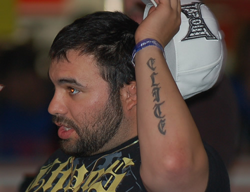 He honors his team with a new tattoo on his left hand, MMA Tattoos MCC 13